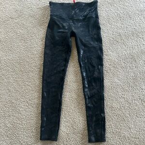 Spanx Black Camo Leggins